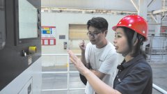 <strong>焦高端配备零部件的研发、出产及发卖</strong>